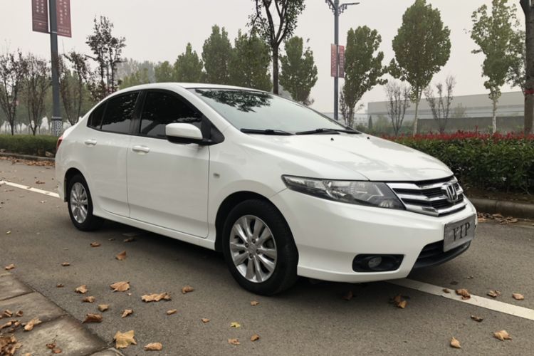 Used Honda City Classic 2014 Style 1.5L Manual Elite Edition Exterior 2