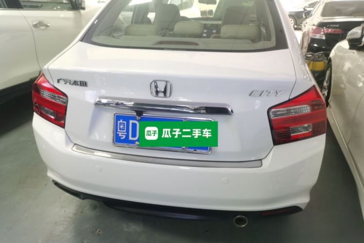 Used Honda City Classic 2014 Style 1.5L Automatic Elite Edition Exterior 4