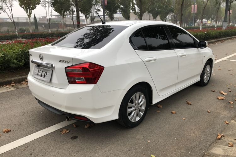 Used Honda City Classic 2014 Style 1.5L Manual Elite Edition Exterior 5