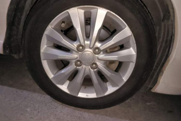 Used Honda City Classic 2014 Style 1.5L Manual Elite Edition Exterior 7