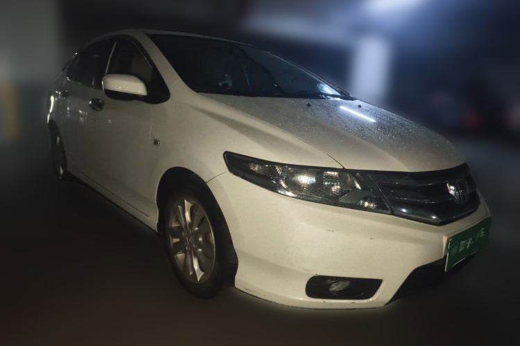 Used Honda City Classic 2014 Style 1.5L Automatic Elite Edition Front Right 45 Deg
