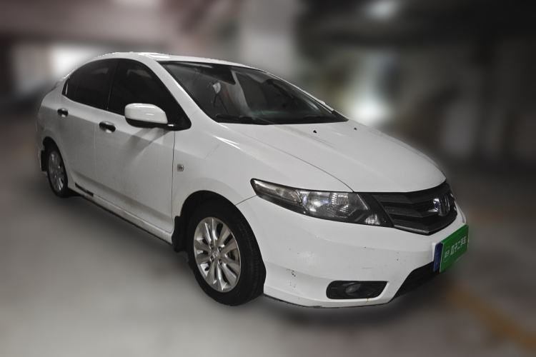Used Honda City Classic 2014 Style 1.5L Manual Elite Edition Front Right 45 Deg