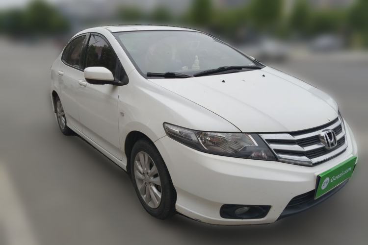 Used Honda City Classic 2014 Style 1.5L Automatic Elite Edition Front Right 45 Deg