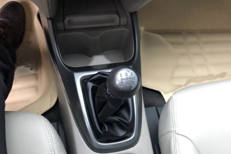 Used Honda City Classic 2014 Style 1.5L Manual Elite Edition Gear Lever