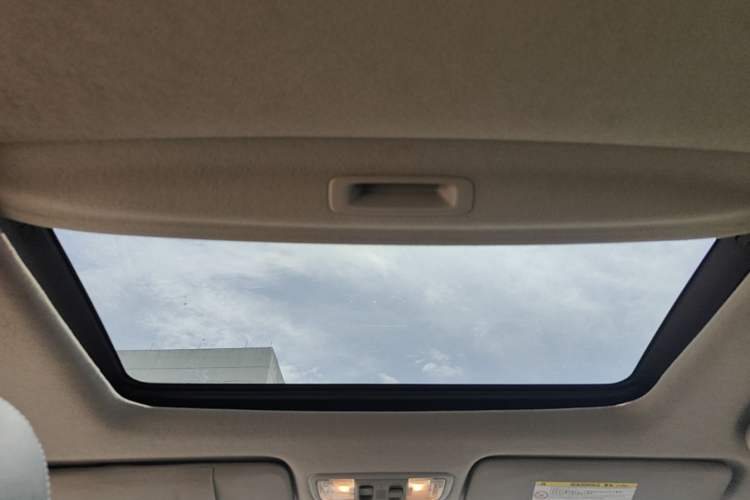 Used Honda City Classic 2014 Style 1.5L Automatic Elite Edition Headliner