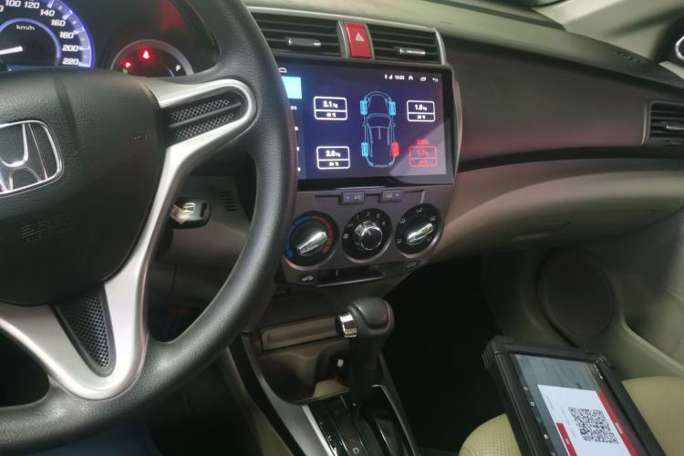 Used Honda City Classic 2014 Style 1.5L Automatic Elite Edition Interior 2
