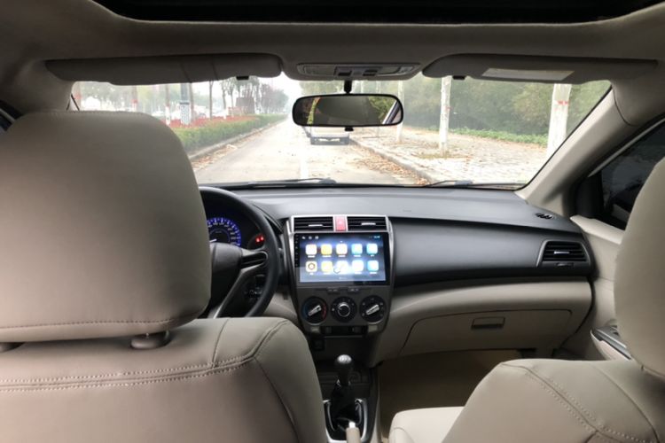 Used Honda City Classic 2014 Style 1.5L Manual Elite Edition Interior 3