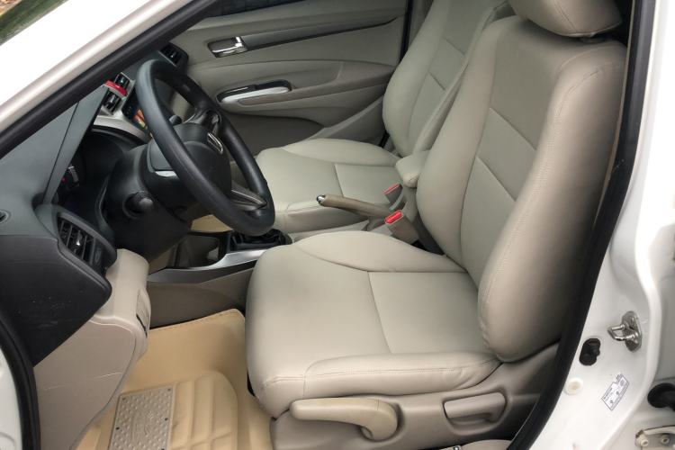 Used Honda City Classic 2014 Style 1.5L Manual Elite Edition Left Front Seat