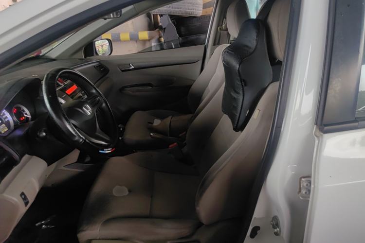 Used Honda City Classic 2014 Style 1.5L Manual Elite Edition Left Front Seat