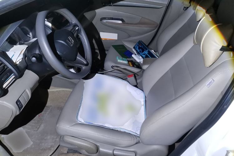 Used Honda City Classic 2014 Style 1.5L Manual Elite Edition Left Front Seat
