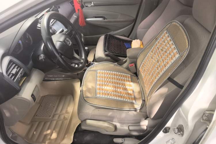 Used Honda City Classic 2014 Style 1.5L Manual Elite Edition Left Front Seat