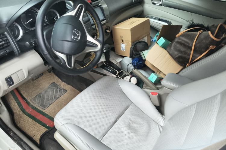 Used Honda City Classic 2014 Style 1.5L Automatic Elite Edition Left Front Seat