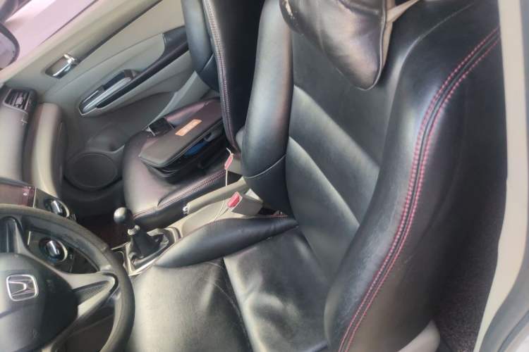 Used Honda City Classic 2014 Style 1.5L Manual Elite Edition Left Front Seat