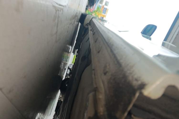 Used Honda City Classic 2014 Style 1.5L Automatic Elite Edition Left Side Sill