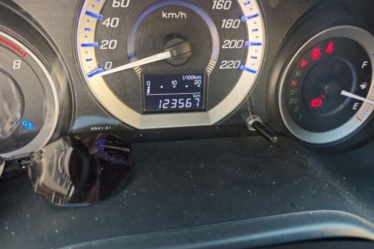 Used Honda City Classic 2014 Style 1.5L Automatic Elite Edition Odometer Close Up
