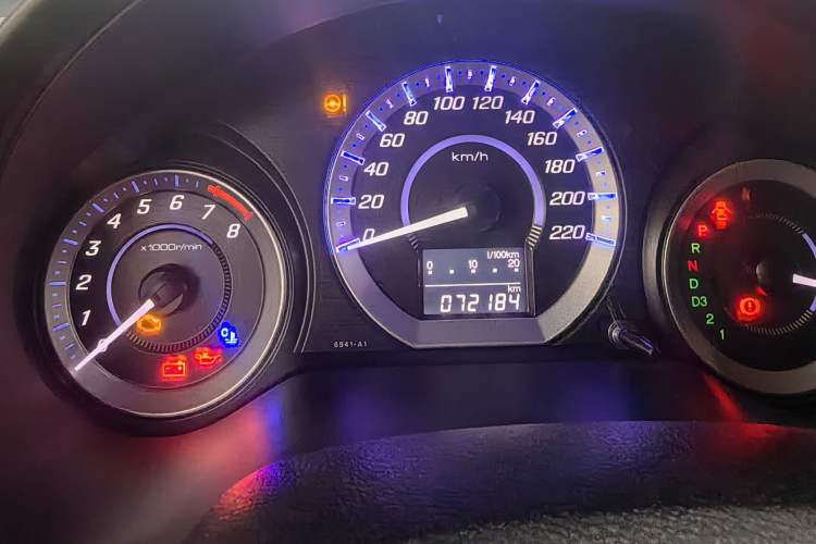 Used Honda City Classic 2014 Style 1.5L Automatic Elite Edition Odometer Close Up
