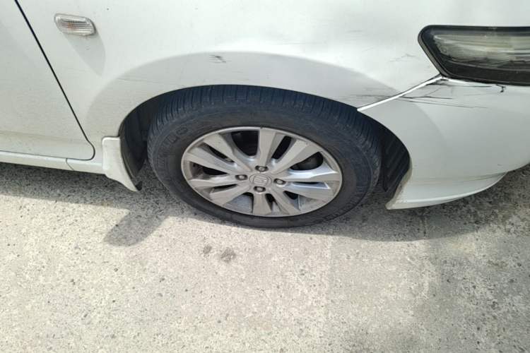 Used Honda City Classic 2014 Style 1.5L Automatic Elite Edition Right Front Wheel Hub