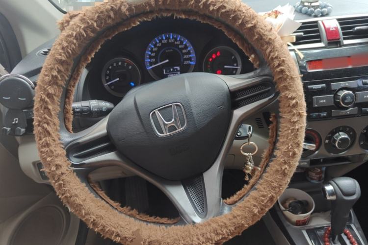 Used Honda City Classic 2014 Style 1.5L Automatic Elite Edition Steering Wheel