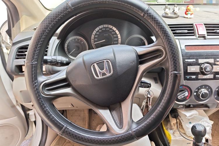 Used Honda City Classic 2014 Style 1.5L Manual Elite Edition Steering Wheel