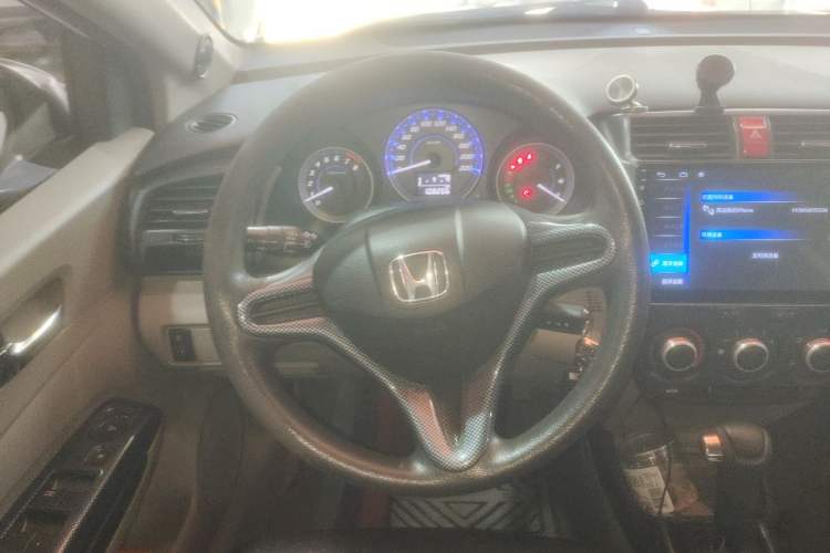 Used Honda City Classic 2014 Style 1.5L Automatic Elite Edition Steering Wheel