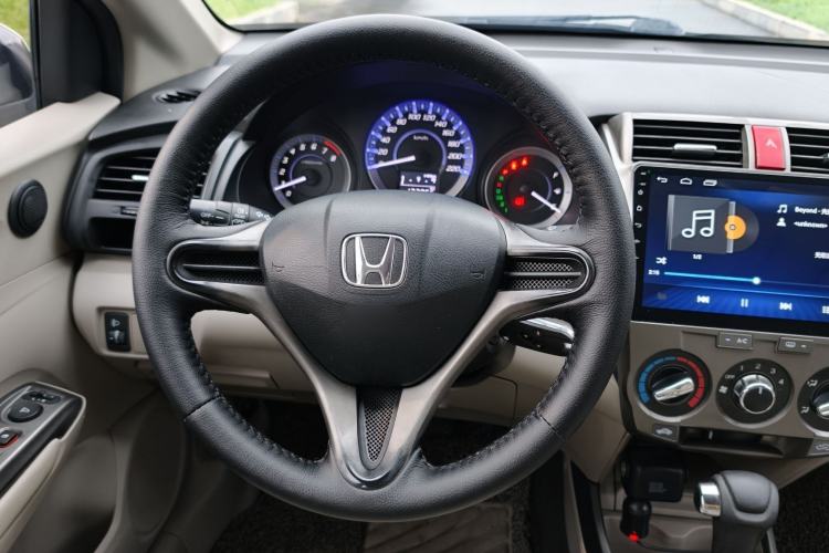 Used Honda City Classic 2014 Style 1.5L Automatic Elite Edition Steering Wheel