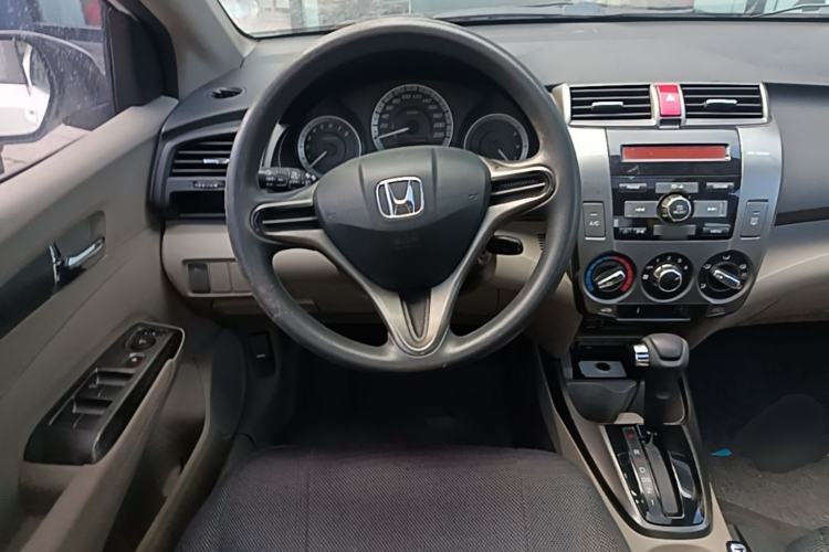 Used Honda City Classic 2014 Style 1.5L Automatic Elite Edition Steering Wheel