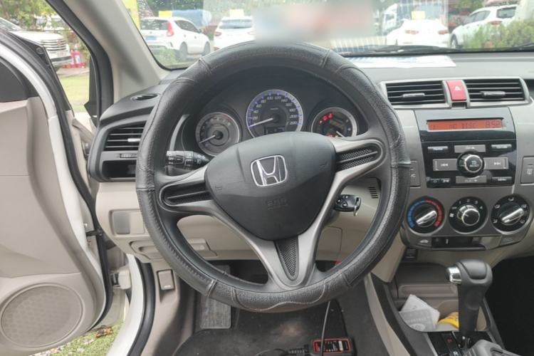 Used Honda City Classic 2014 Style 1.5L Automatic Elite Edition Steering Wheel