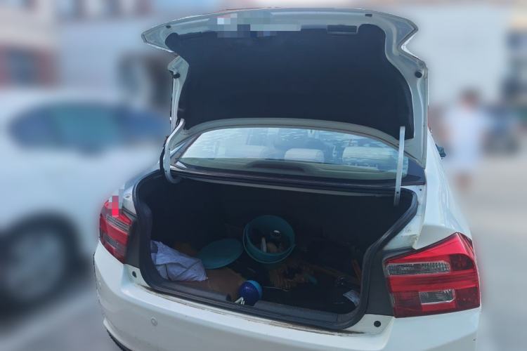 Used Honda City Classic 2014 Style 1.5L Manual Elite Edition Trunk