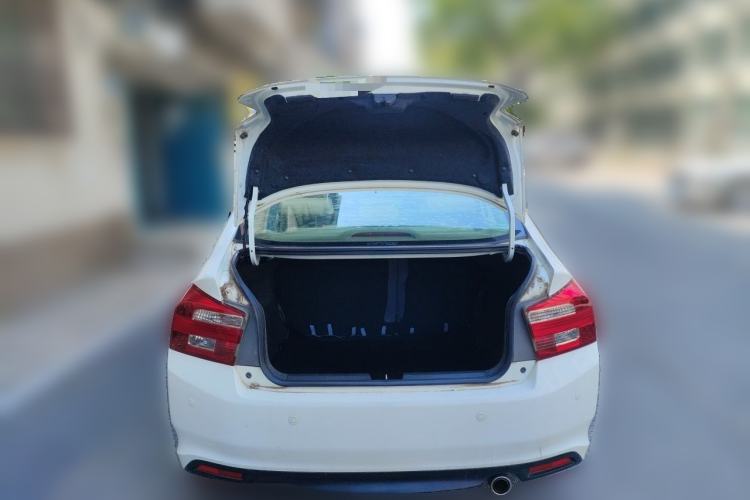 Used Honda City Classic 2014 Style 1.5L Manual Elite Edition Trunk