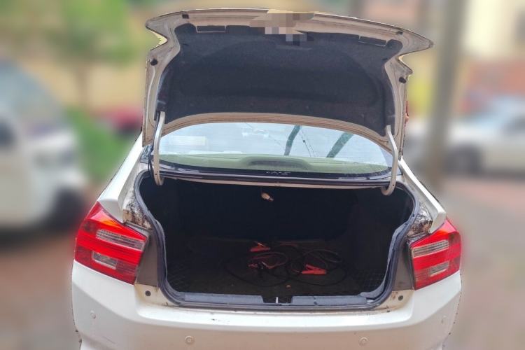 Used Honda City Classic 2014 Style 1.5L Manual Elite Edition Trunk