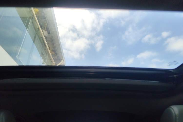 Used Honda Civic 2023 HATCHBACK 240TURBO CVT Extreme Edition Headliner