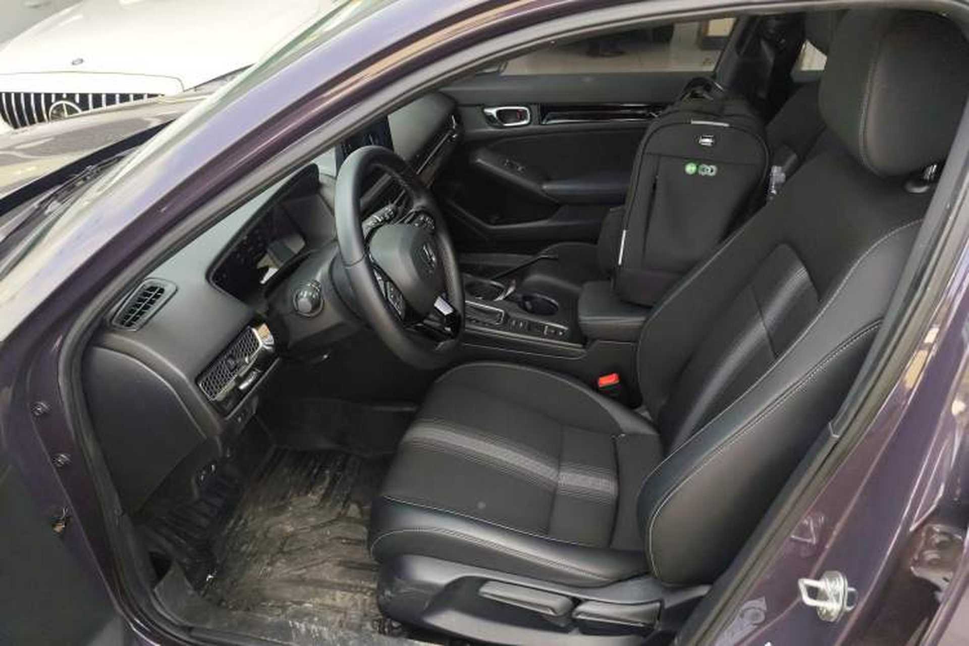 Used Honda Civic 2023 HATCHBACK 240TURBO CVT Extreme Edition Left Front Seat