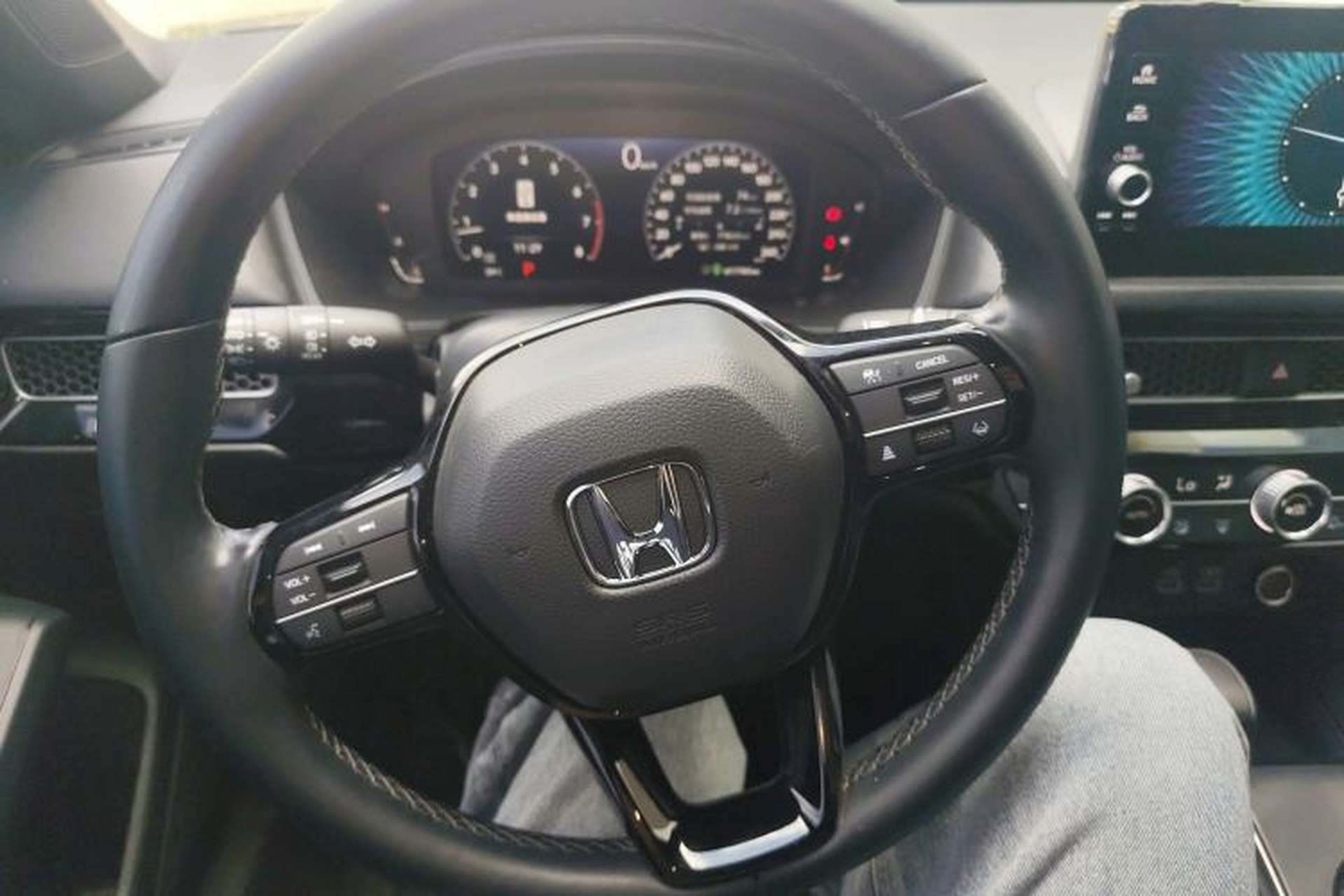 Used Honda Civic 2023 HATCHBACK 240TURBO CVT Extreme Edition Steering Wheel