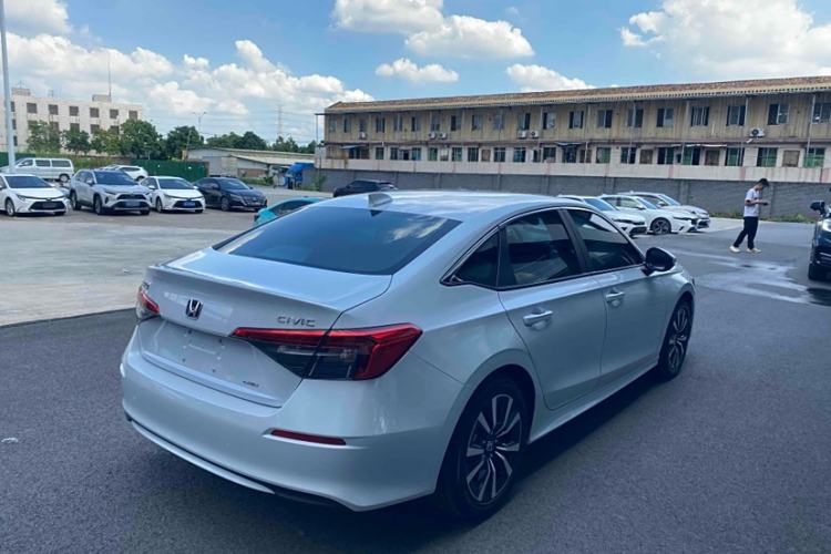 Used Honda Civic 2023 2.0L eHEV Pioneer Edition Exterior 5