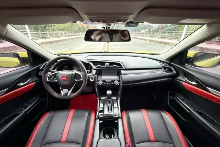 Used Honda Civic 2019 220TURBO CVT Dynamic Edition China V Emission Standard Interior 1