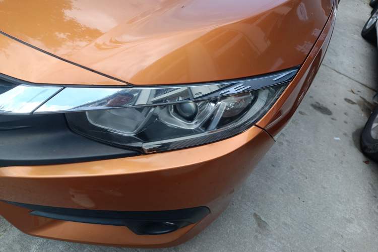 Used Honda Civic 2016 220TURBO CVT Luxury Edition Left Front Headlight