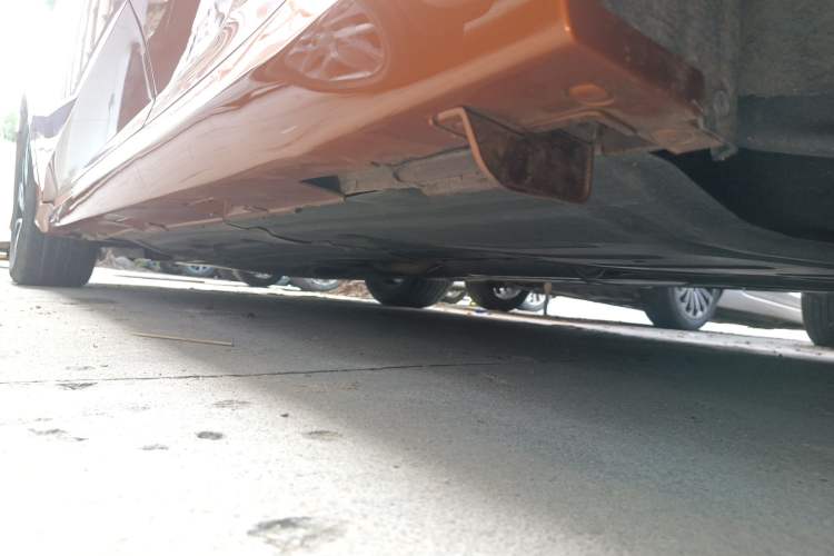 Used Honda Civic 2016 220TURBO CVT Luxury Edition Left Side Sill