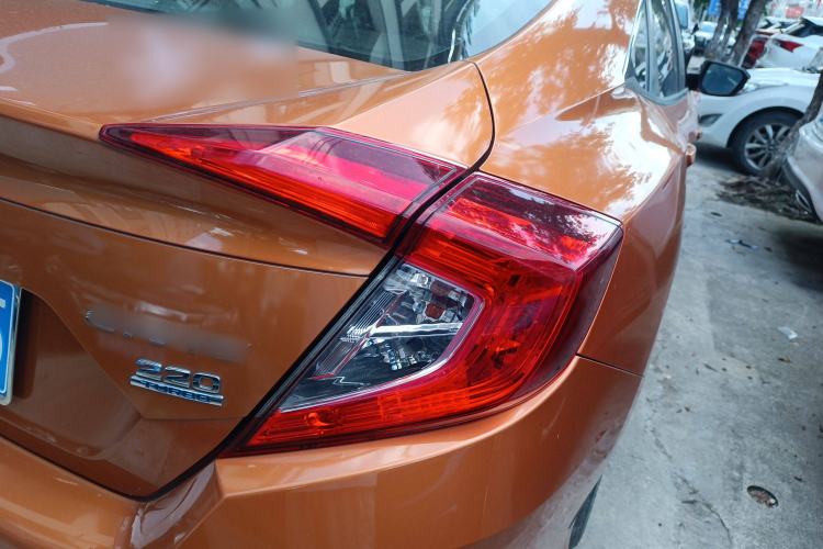 Used Honda Civic 2016 220TURBO CVT Luxury Edition Right Rear Taillight