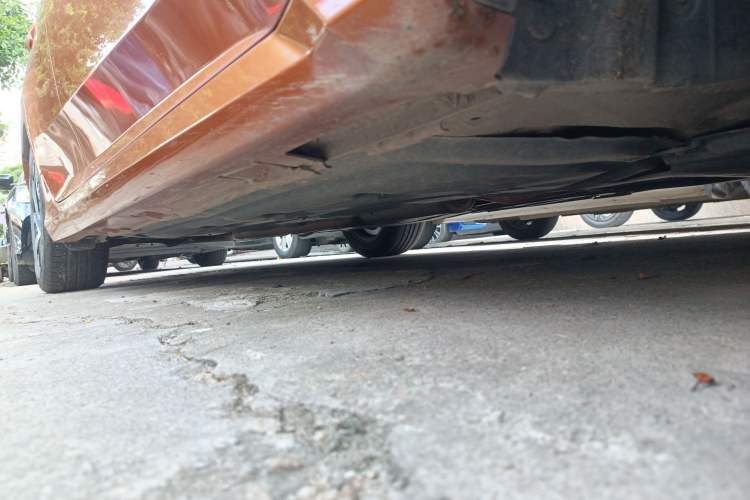 Used Honda Civic 2016 220TURBO CVT Luxury Edition Right Side Sill