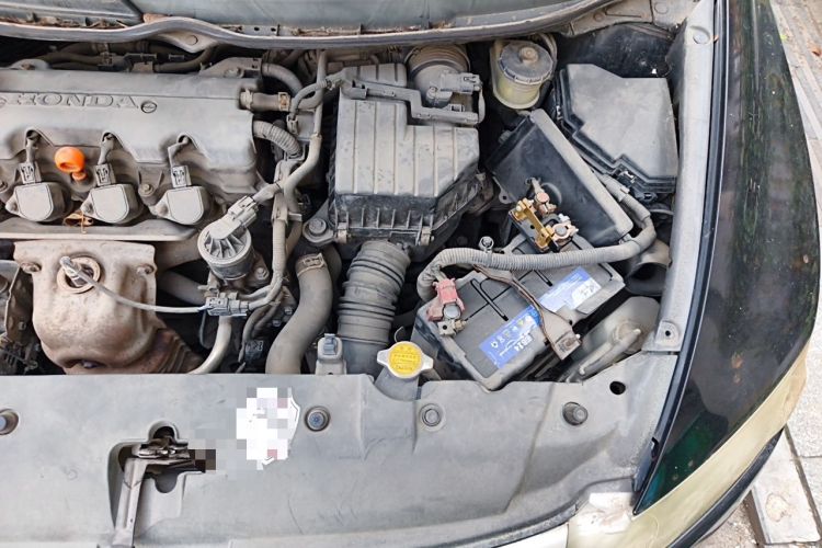 Used Honda Civic 2006 1.8L Automatic Classic Edition Engine Bay Left