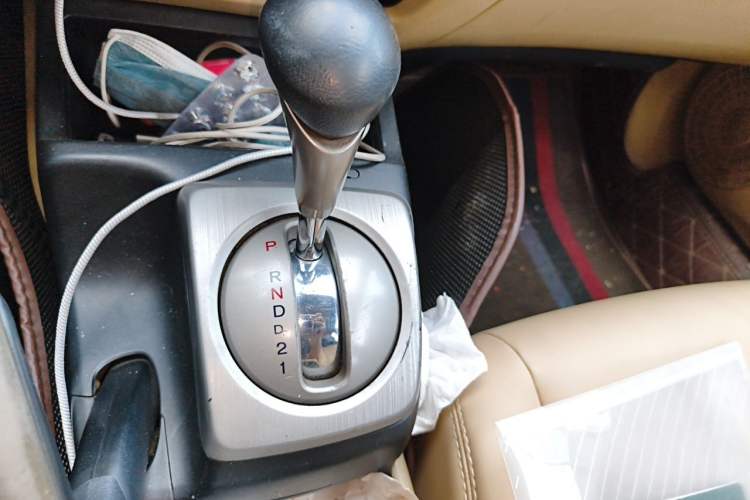 Used Honda Civic 2006 1.8L Automatic Classic Edition Gear Lever