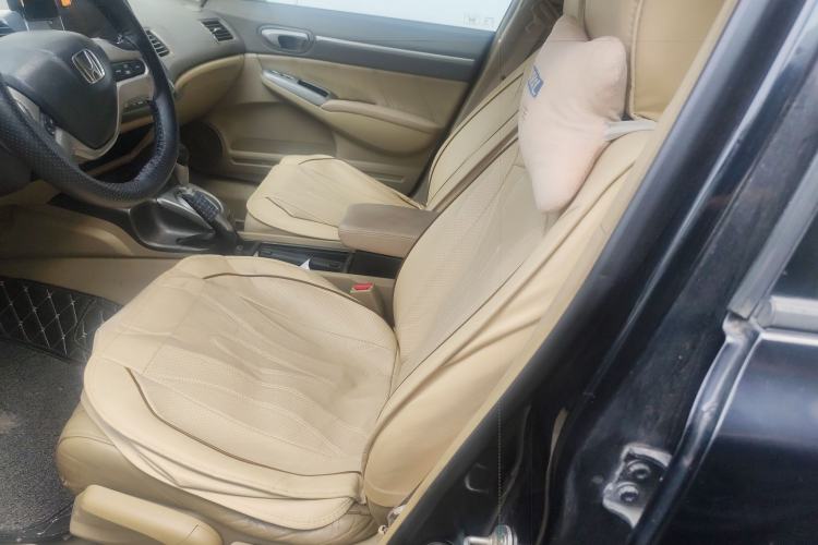 Used Honda Civic 2006 1.8L Automatic Luxury Edition Left Front Seat