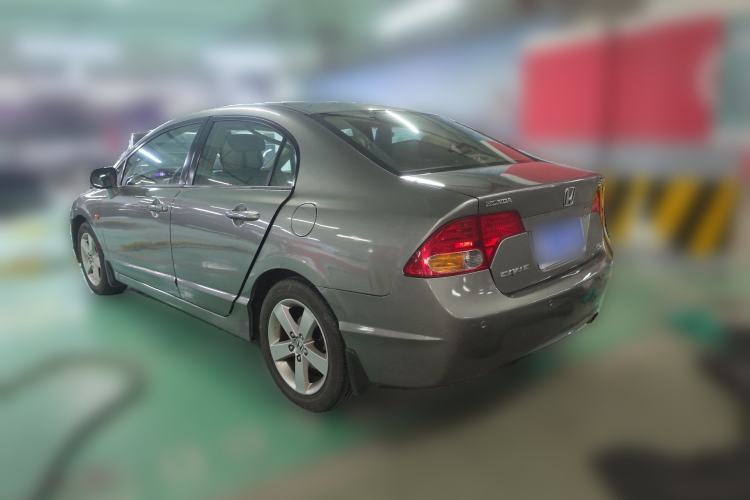 Used Honda Civic 2006 1.8L Automatic Luxury Edition Rear Left 45 Deg