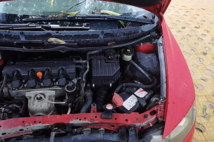 Used Honda Civic 2006 1.8L Automatic Classic Edition Engine Bay Left