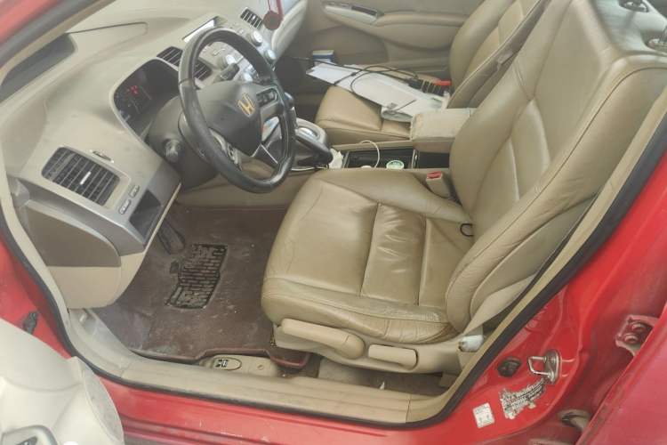 Used Honda Civic 2006 1.8L Automatic Luxury Edition Left Front Seat
