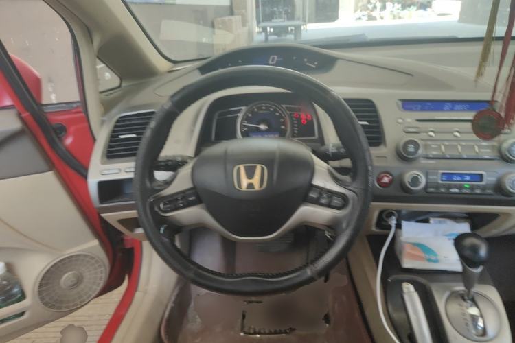 Used Honda Civic 2006 1.8L Automatic Luxury Edition Steering Wheel