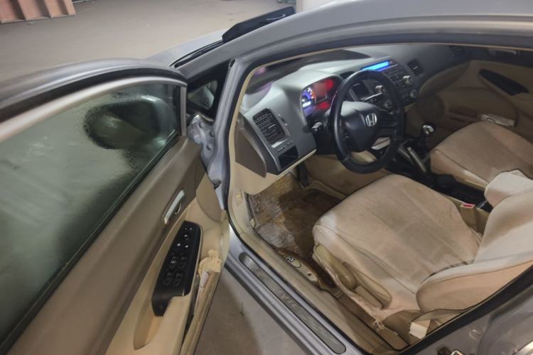 Used Honda Civic 2006 1.8L Manual Classic Edition Driver Seat
