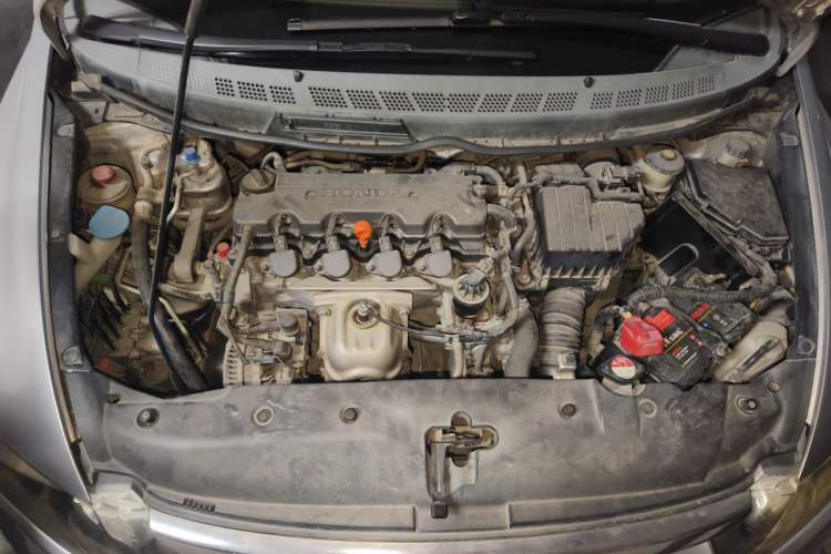Used Honda Civic 2006 1.8L Manual Classic Edition Engine Bay