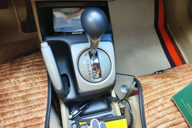 Used Honda Civic 2006 1.8L Automatic Classic Edition Gear Lever