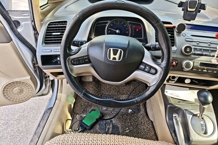 Used Honda Civic 2006 1.8L Automatic Luxury Edition Steering Wheel